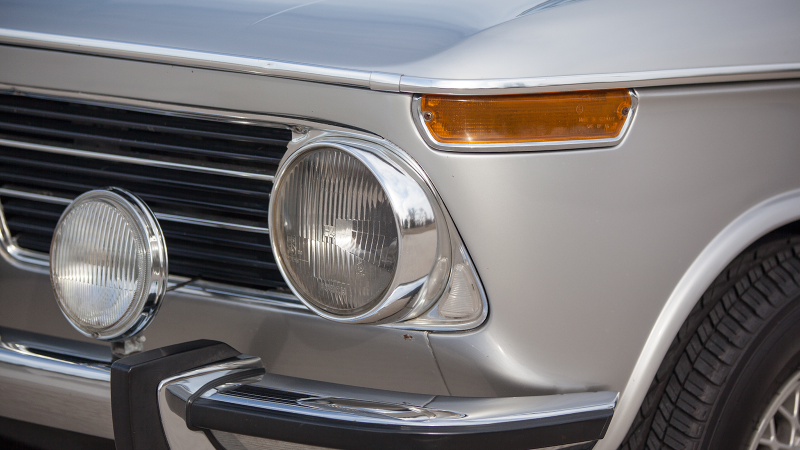 Illustration for article titled An automotive unicorn - BMW 2000 tii Touring